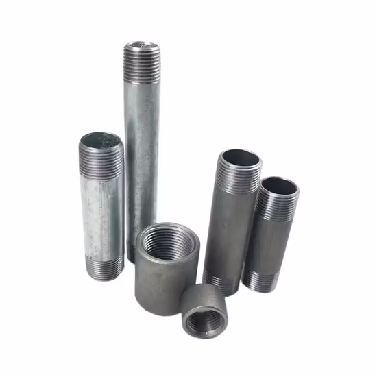 Niple de montaje de tubería de hierro fundido negro 3/4 "con rosca en ambos extremos para estantería de tubería industrial